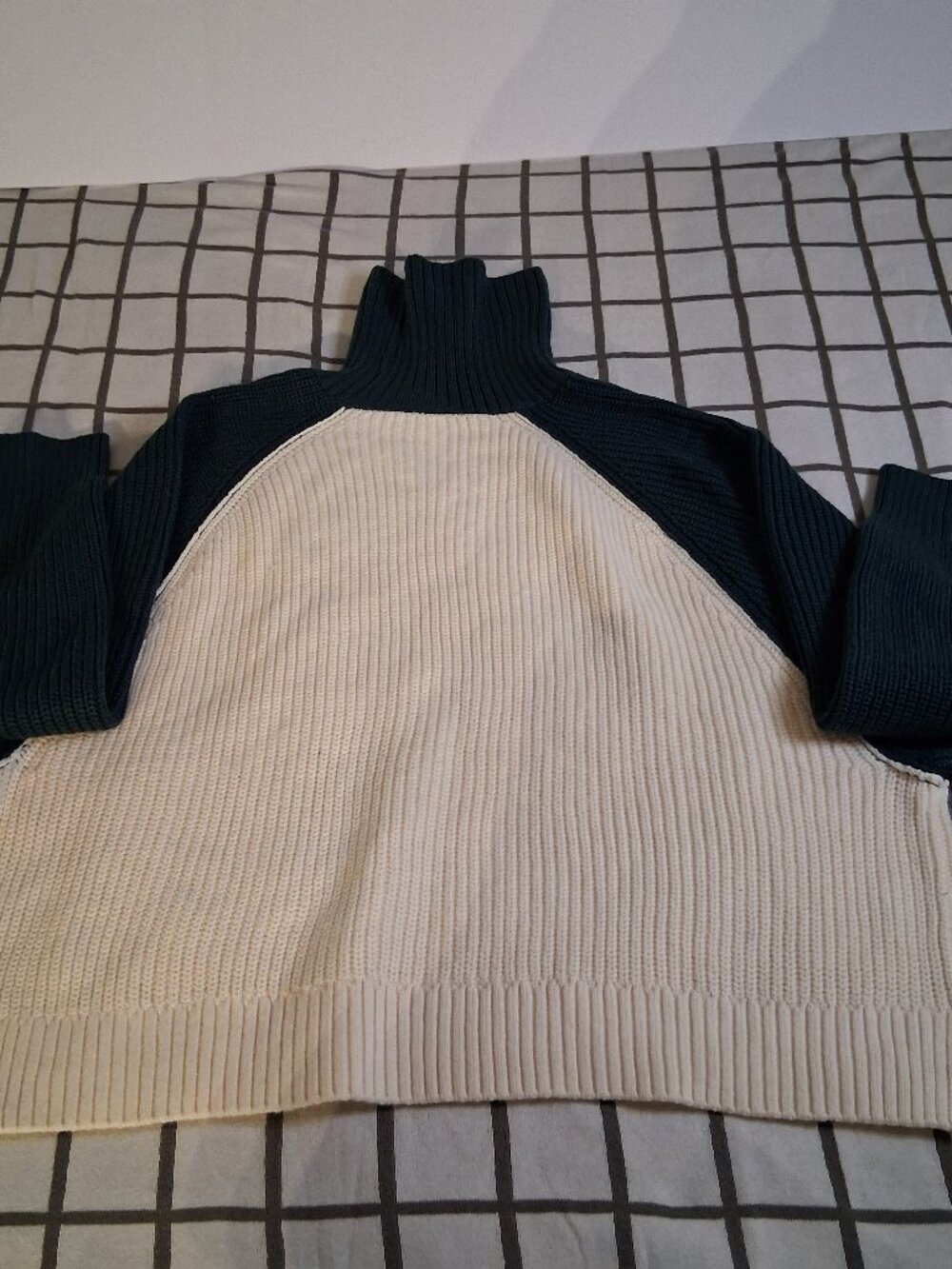 2XL Victoria’s Secret PINK Women’s Green Turtleneck Sweater